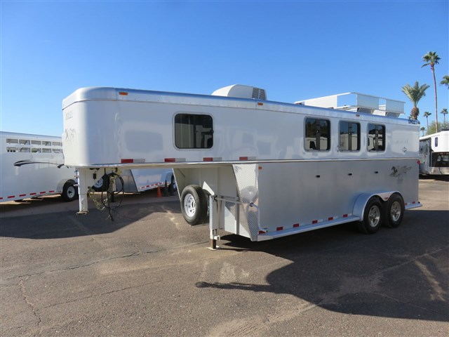 2012 Circle J Used 3 Horse GN