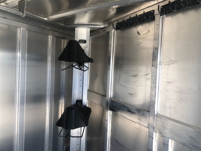 Trailer Photo 10