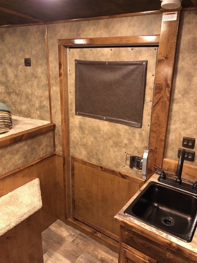 Trailer Photo 18