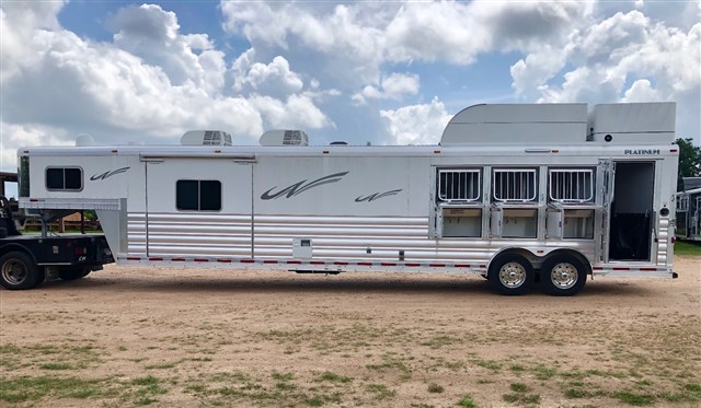 2026 Platinum Coach coach 4h 16 swall w slide reverse load 2 couches
