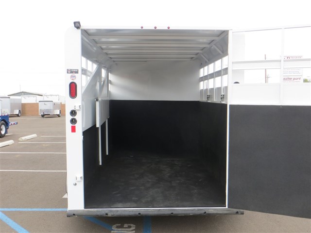 Trailer Photo 6