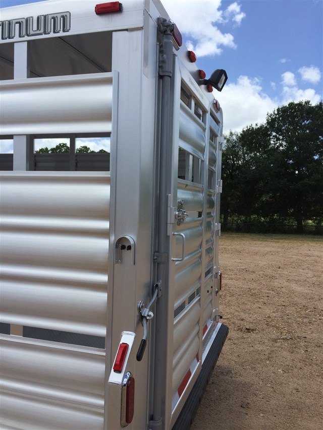 Trailer Photo 18