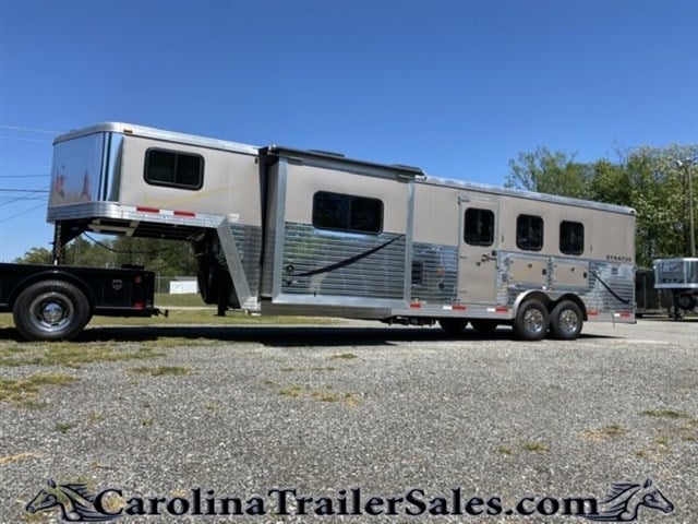 2013 Bison 3H 10' LQ with SLIDE! Excellent Condition!