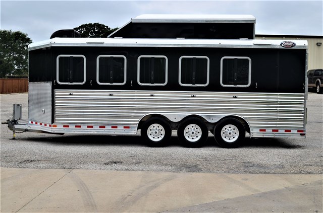 2016 ZTM 5 Horse Bumper Pull