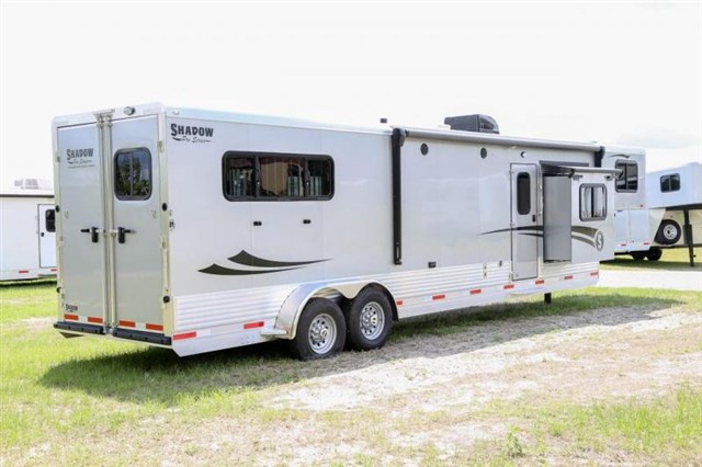 2020 Shadow pro series 3 horse trailer slant load gn w/ 15' lq