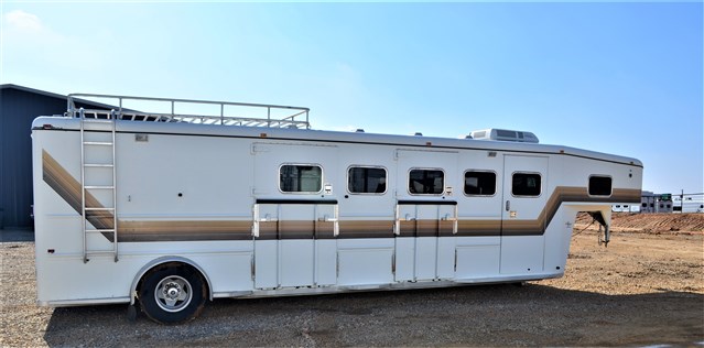 1995 Holz 4 Horse