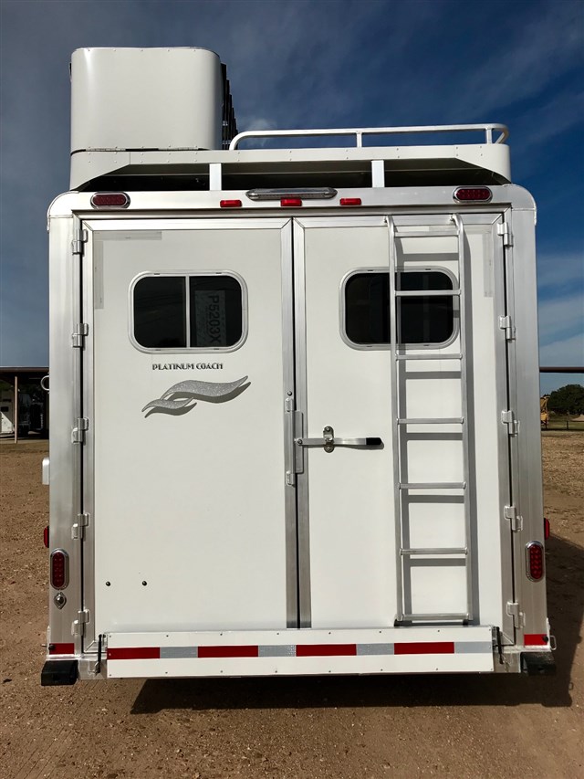 Trailer Photo 7