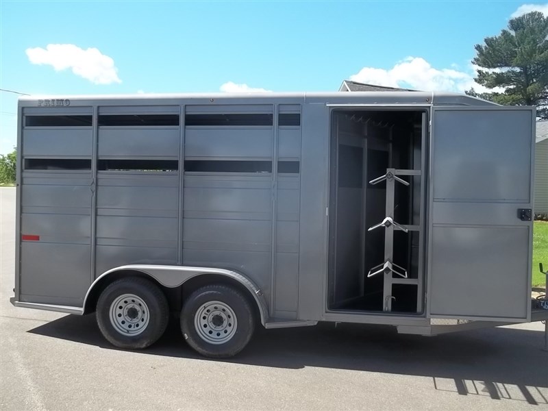 Trailer Photo 8