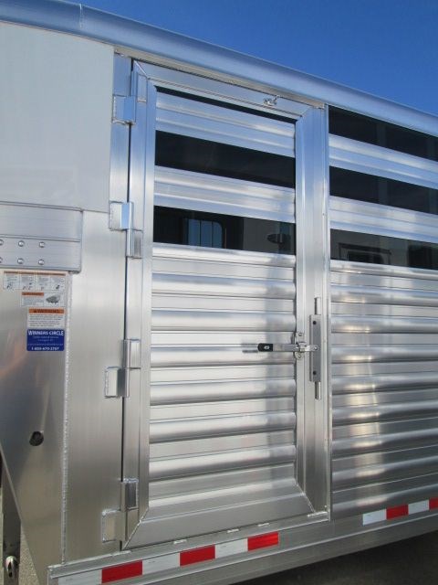 Trailer Photo 13