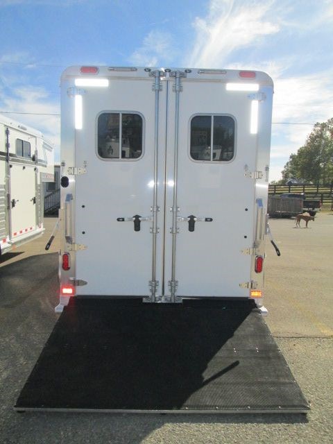 Trailer Photo 4