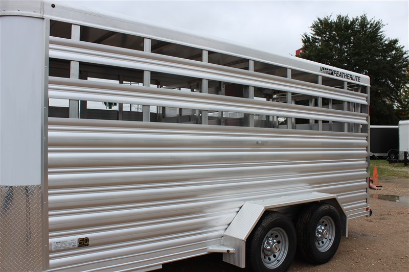 2023 Featherlite 8107 livestock 16 bumper pull