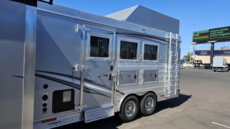 Trailer Photo 6