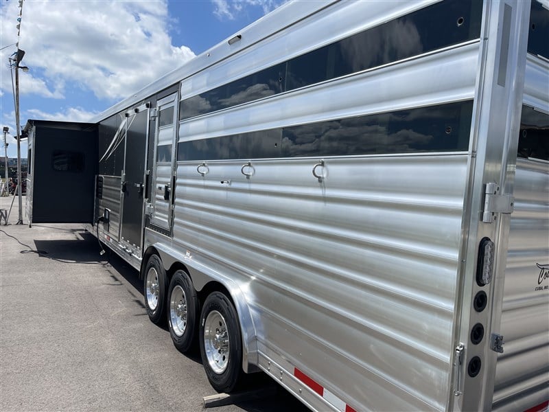 2023 Lakota le 81415 stock combo trailer warranty forever