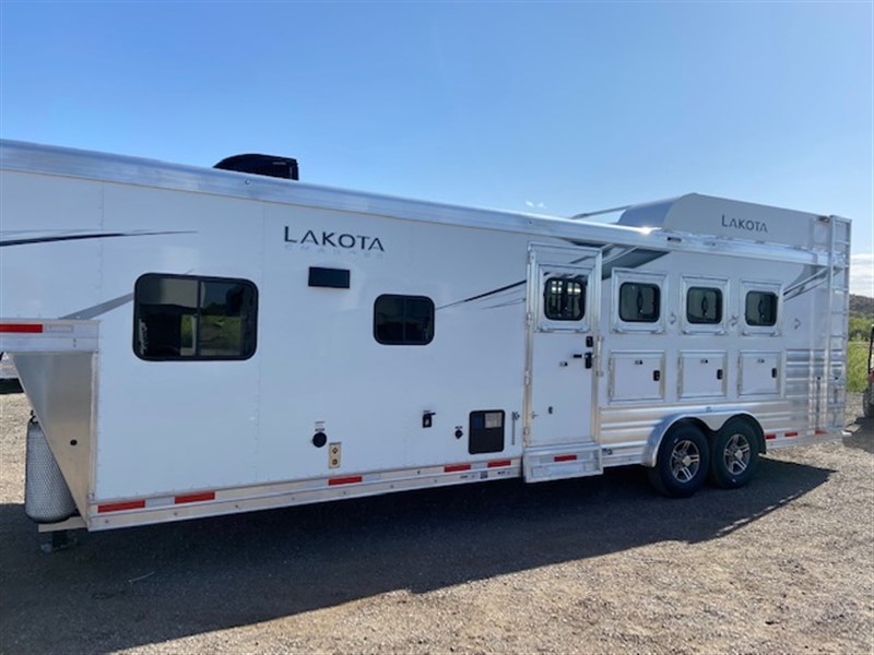 2022 Lakota Trailers C8411 SALE PENDING