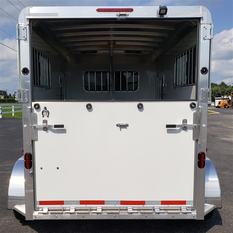 Trailer Photo 13