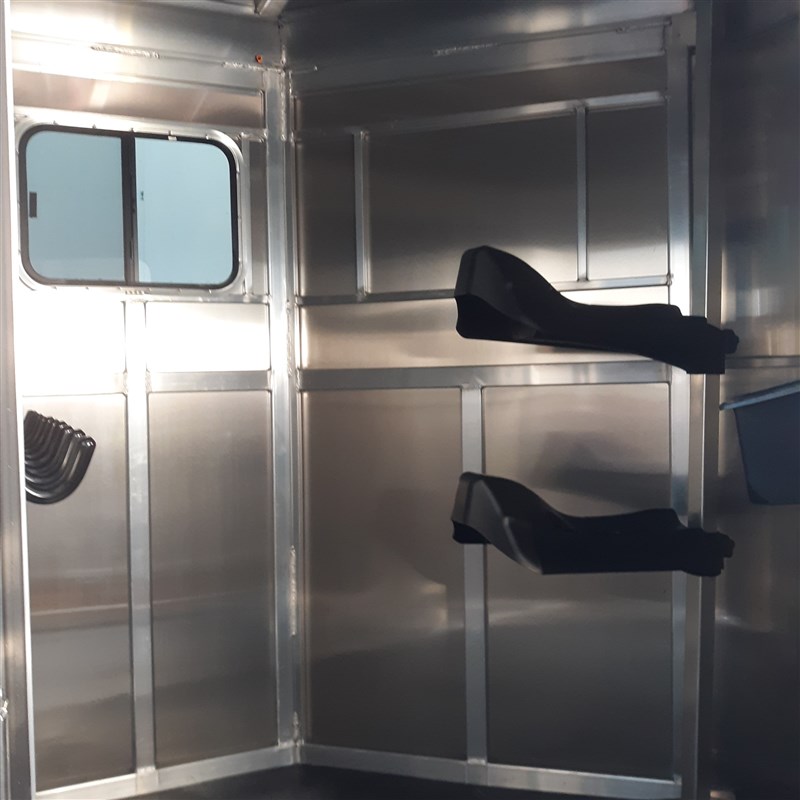 Trailer Photo 20