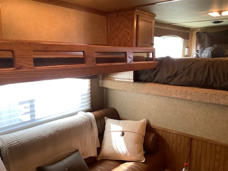 2012 Cimarron stock combo living quarters