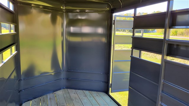 Trailer Photo 12