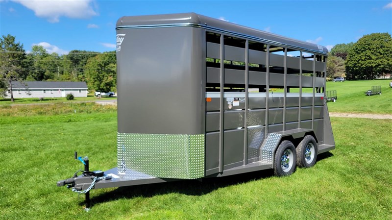 2025 Valley 16' stock trailer xtall & xwide $136 mo.