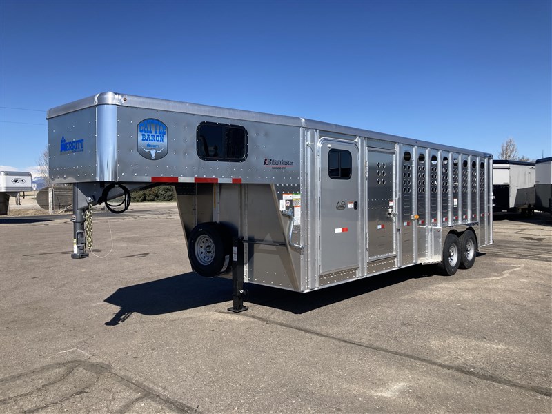 2025 Merritt 24' Lariat Stock Combo