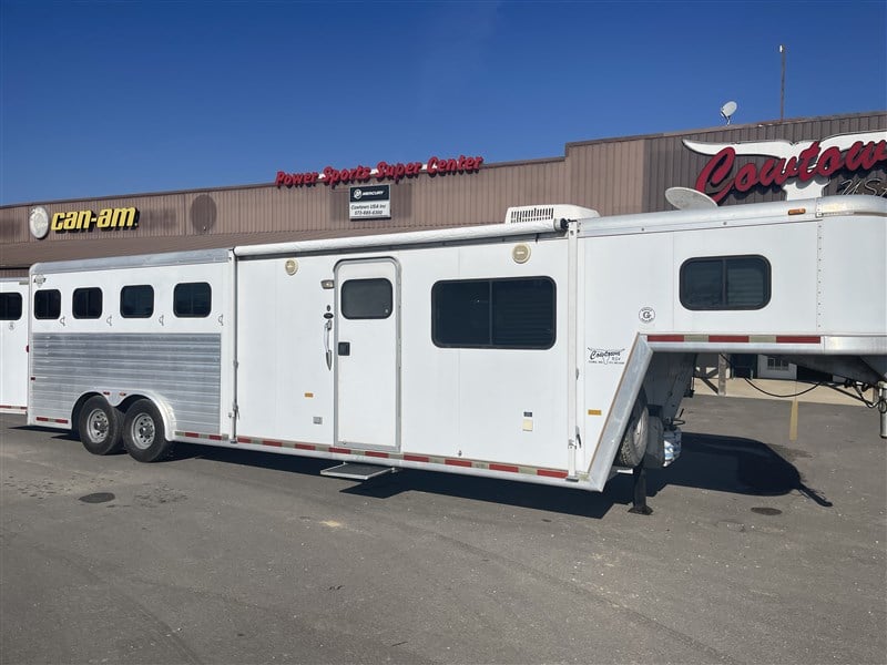 2000 Hart 8 feet wide; 8410 outlaw solid wood interior