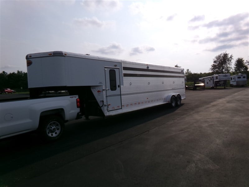 2007 Sundowner 6 horse stampede sl reduced