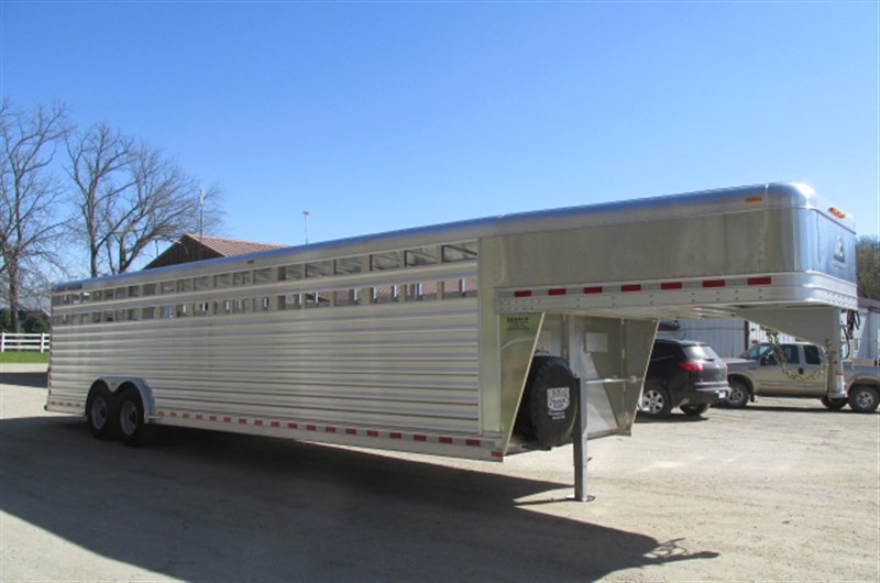 2025 Elite *sale $42,900 -stock 8x30, 2 gates, 8k axles