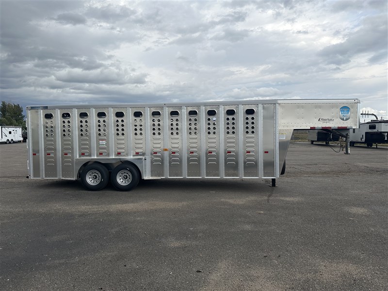 2024 Merritt 24' straight stock cattle barron