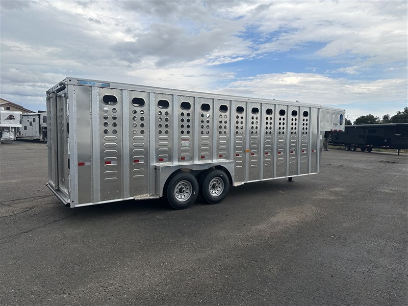 2024 Merritt 24' straight stock cattle barron