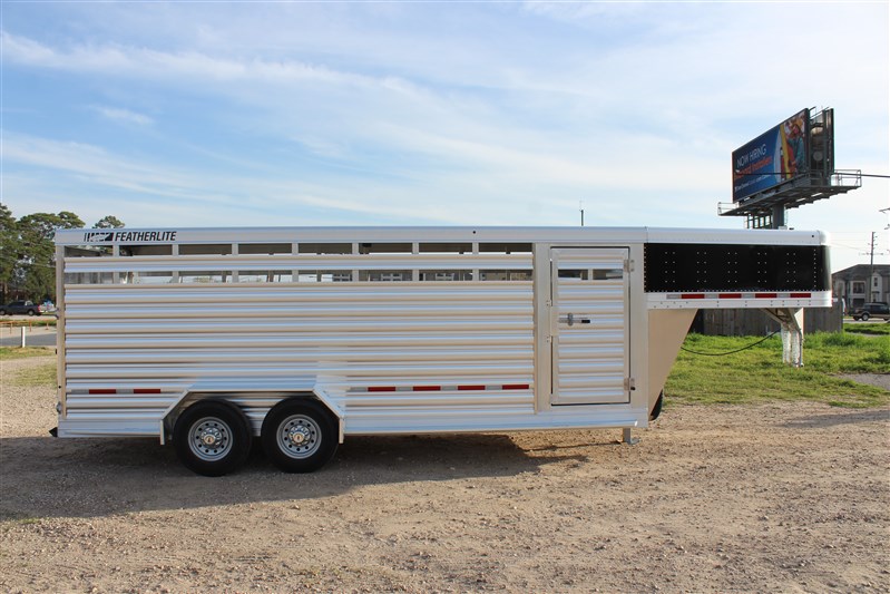 Trailer Photo 23