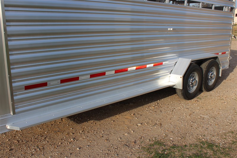 Trailer Photo 8