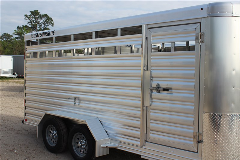 Trailer Photo 2