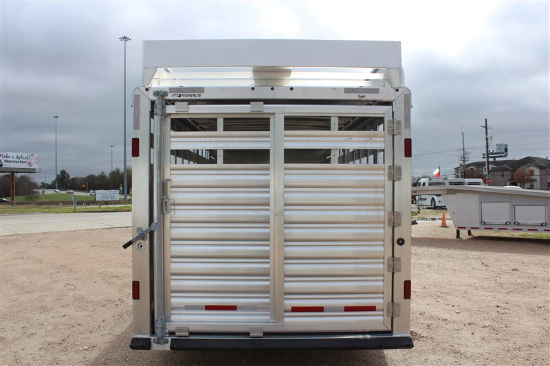 Trailer Photo 14