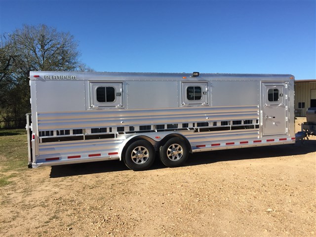 Trailer Photo 10