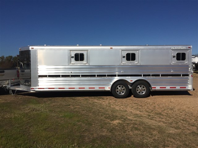 2025 Platinum Coach 10 pen pig/lamb/cattle/cargo
