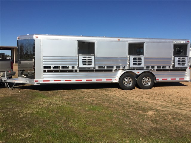 Trailer Photo 6