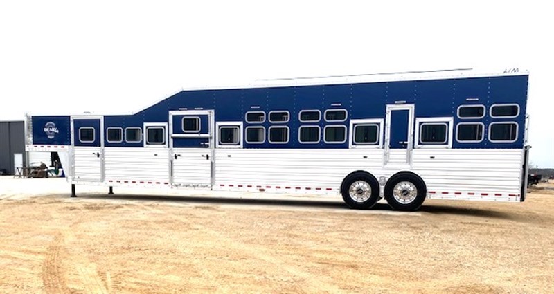 2019 Zanetti Trailer Manufacturing 12+1 Horse