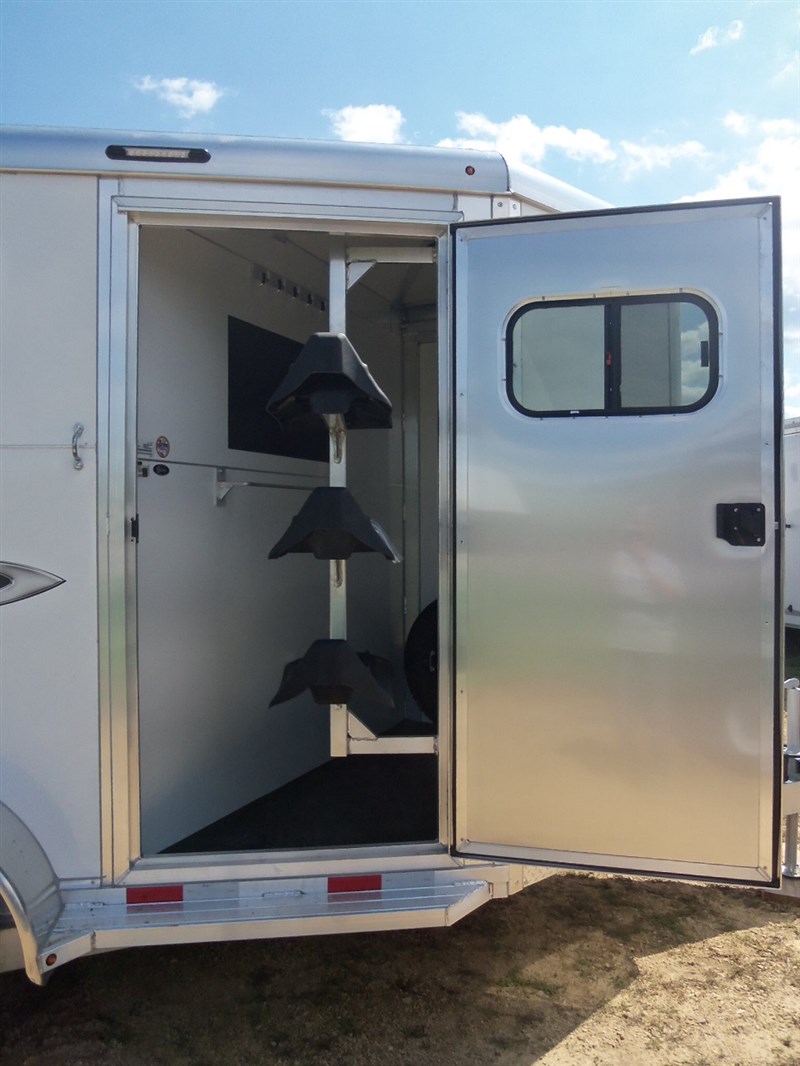Trailer Photo 5