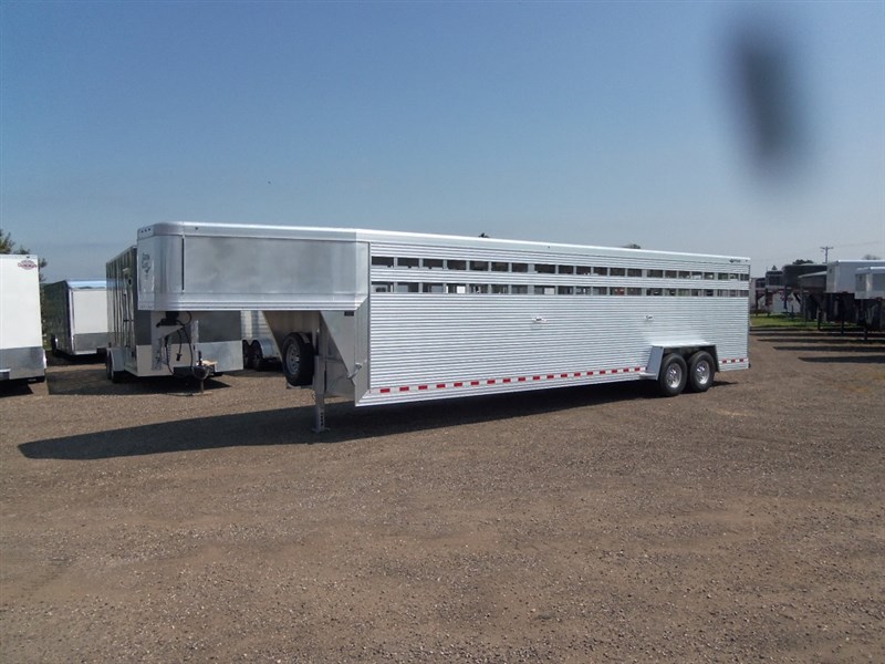Trailer Photo 10