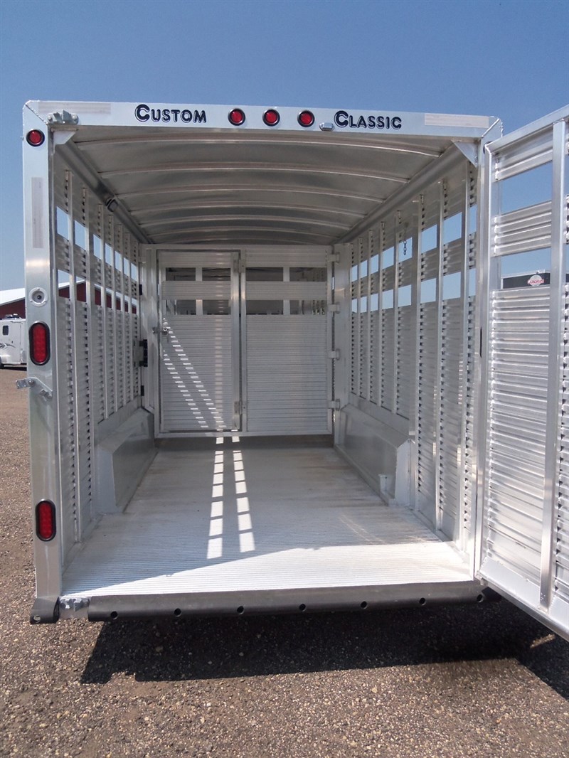 2025 Custom 7' x 30 - 7'4" tall