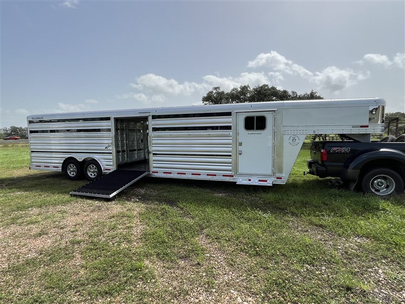 Trailer Photo 18