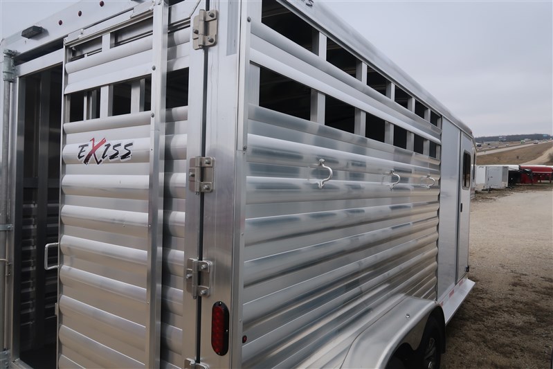 Trailer Photo 4