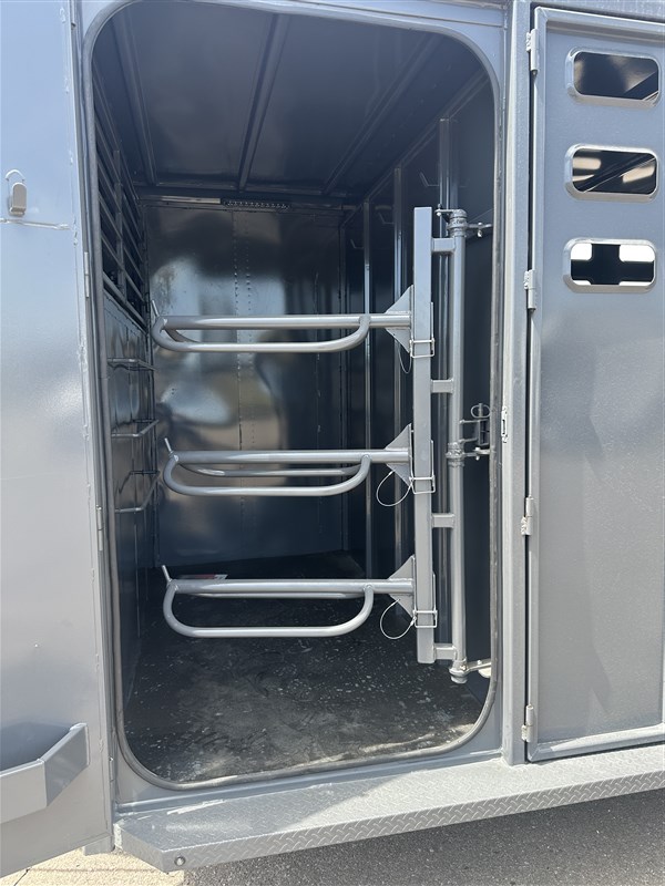 Trailer Photo 9