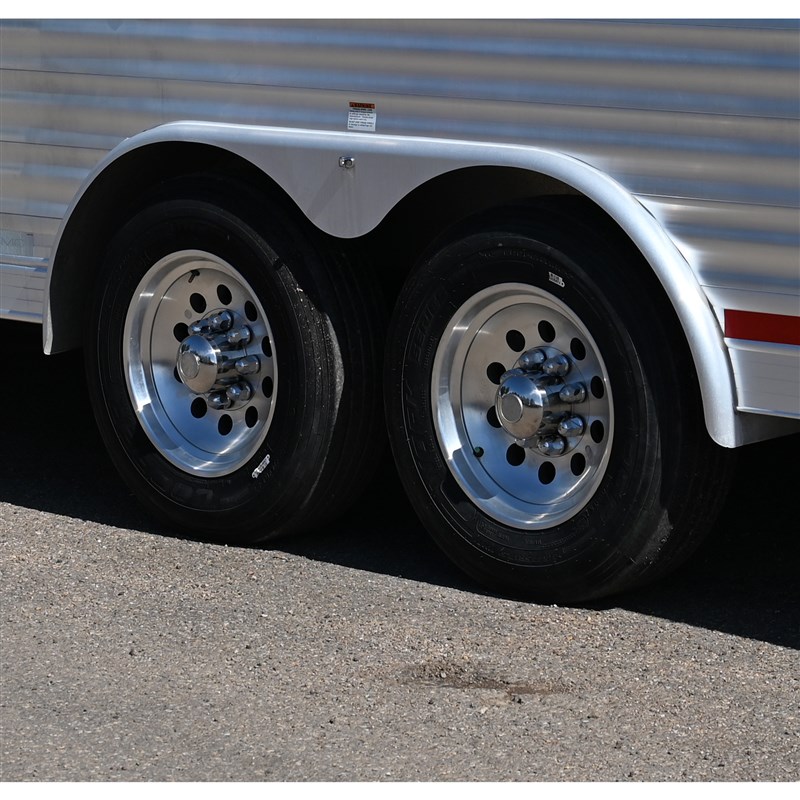 2022 smc stock combo 15' living quarter with diesel gen.