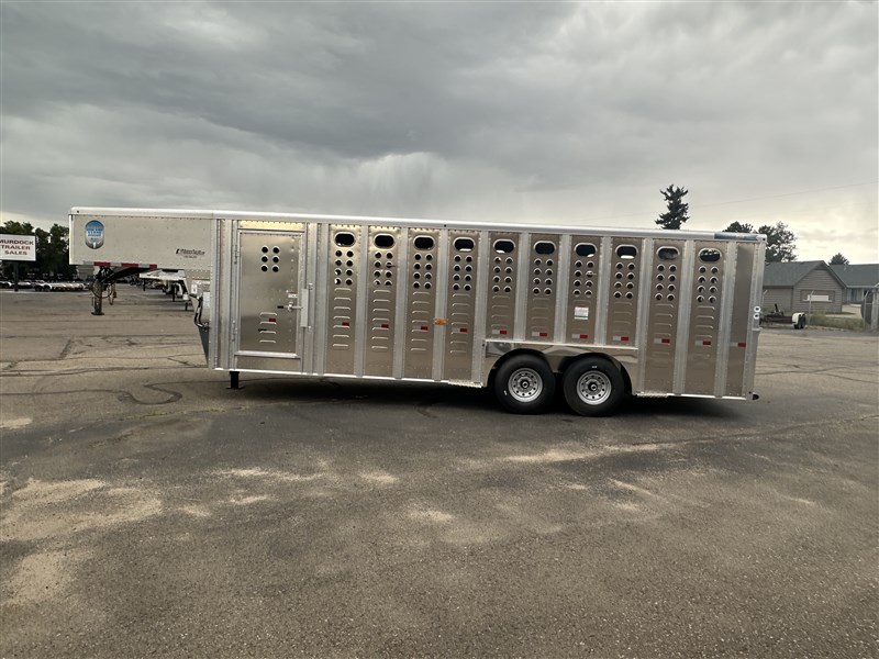 Trailer Photo 17