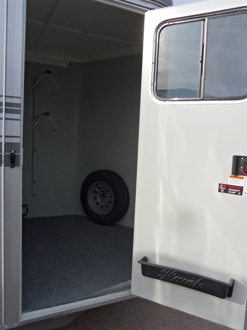 Trailer Photo 9
