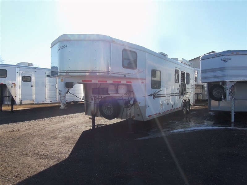 Trailer Photo 15