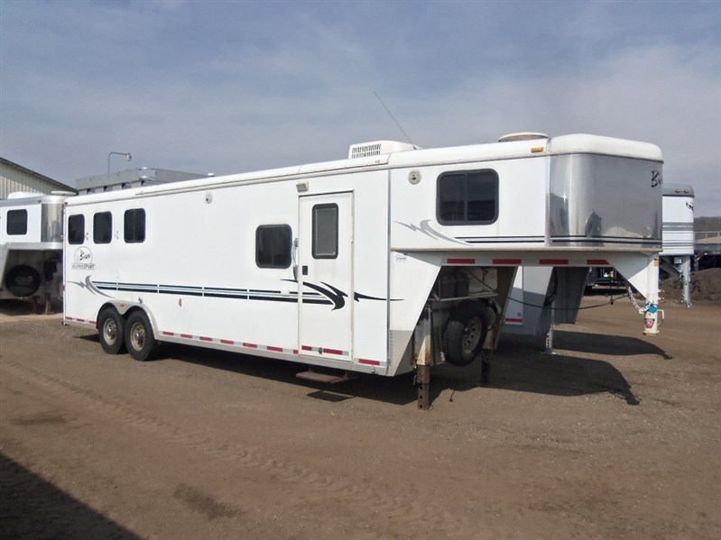 Trailer Photo 16