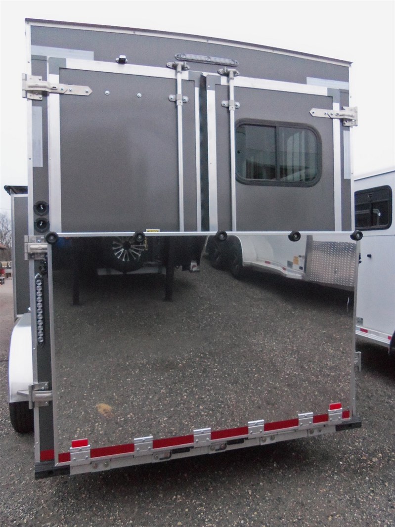 Trailer Photo 3