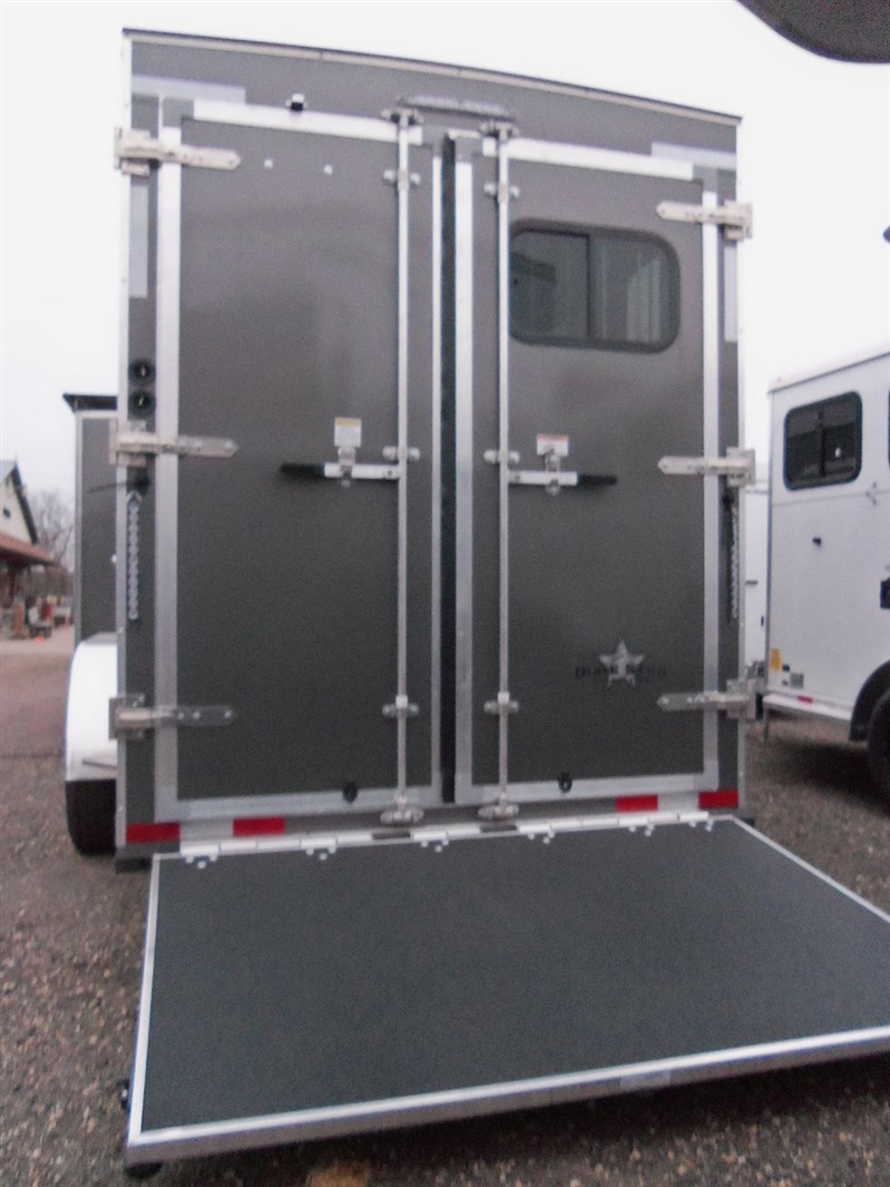 Trailer Photo 4